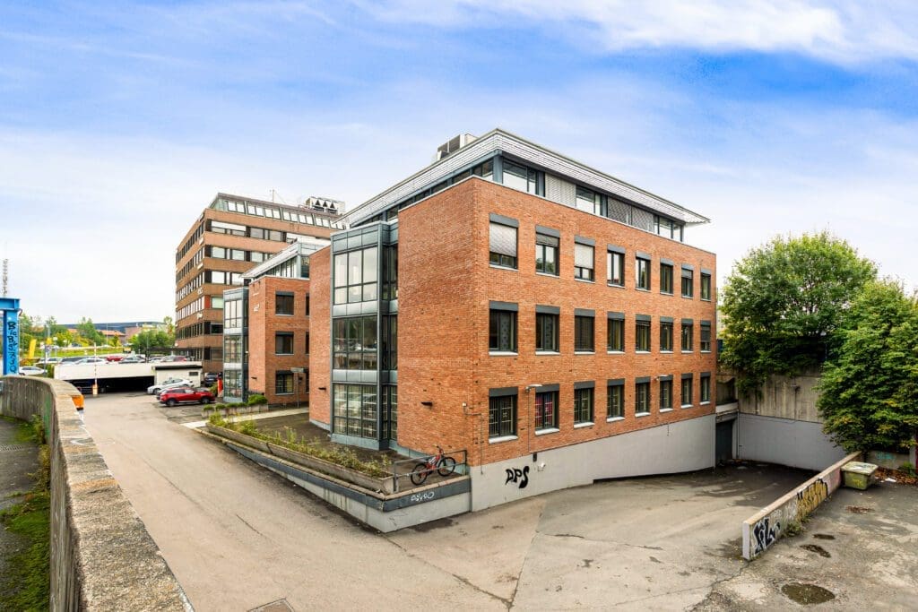 Kontorlokale med mulighet for lager rett ved Økern T-bane stasjon