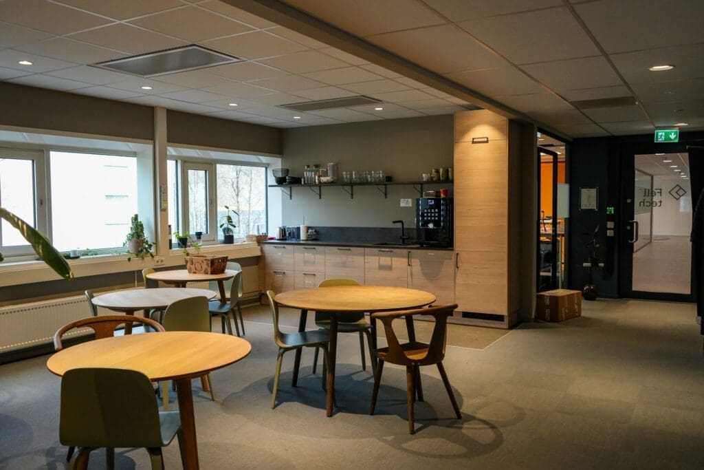 Kontor for 12-16 ansatte i Philip Pedersens vei 20